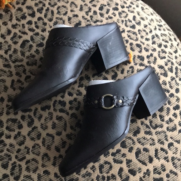 leather mules - Picture 1 of 6